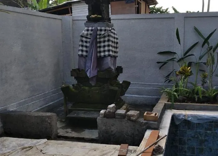 Alam Mandi Villa *
