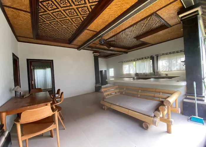 Alam Mandi Villa *